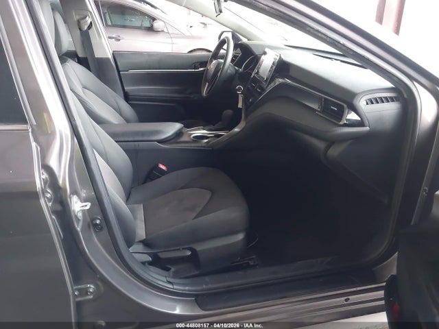 4T1C11AK8PU754522 Toyota CAMRY LE