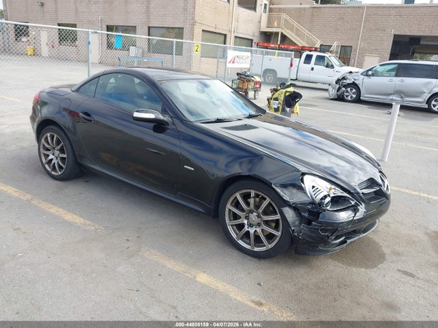 44808159 :رقم المزاد ، WDBWK54F88F186328 vin ، 2008 Mercedes-benz Slk 280 مزاد بيع