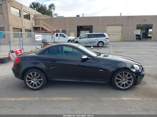 44808159 :رقم المزاد ، WDBWK54F88F186328 vin ، 2008 Mercedes-benz Slk 280 مزاد بيع