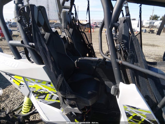 3JBPEAR26GJ000414 Can-Am Maverick Max