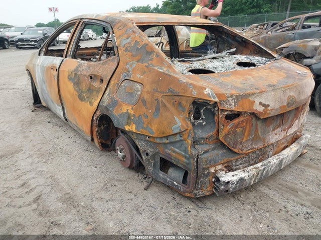 5YFBURHE9KP878682 Toyota COROLLA LE