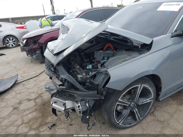 1HGCY2F52RA058334 Honda Accord Hybrid Sport