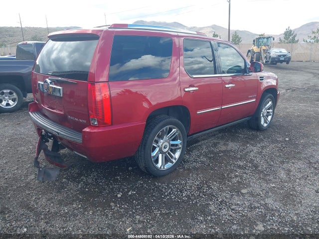 1GYS4DEF0ER237392 Cadillac Escalade Platinum