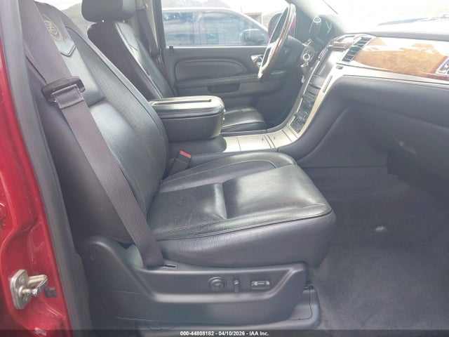 1GYS4DEF0ER237392 Cadillac Escalade Platinum