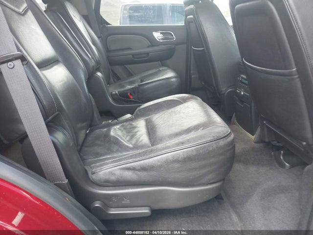 1GYS4DEF0ER237392 Cadillac Escalade Platinum