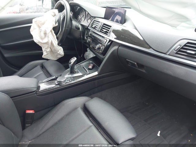 2017 BMW 330I WBA8D9G56HNU58862 Photo 4