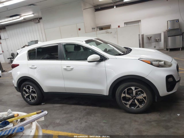 2021 Kia Sportage Lx მანქანა იყიდება აუქციონზე, vin: KNDPMCAC5M7933287, აუქციონის ნომერი: 44808208