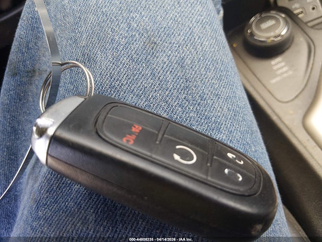 Продажа на аукционе авто 2016 Jeep Cherokee Limited, vin: 1C4PJMDB5GW244717, номер лота: 44808235