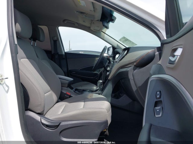 5NMZT3LB8JH100345 Hyundai Santa Fe Sport 2.4l