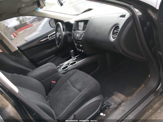 2015 Nissan Pathfinder Sv მანქანა იყიდება აუქციონზე, vin: 5N1AR2MM1FC695854, აუქციონის ნომერი: 44808239