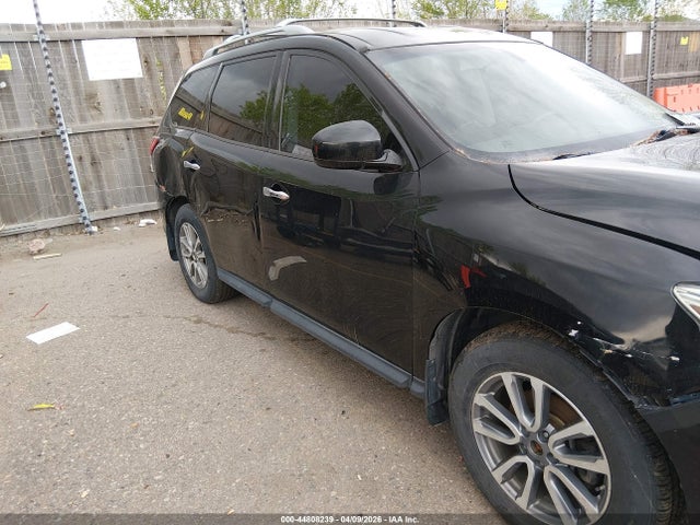 2015 Nissan Pathfinder Sv მანქანა იყიდება აუქციონზე, vin: 5N1AR2MM1FC695854, აუქციონის ნომერი: 44808239