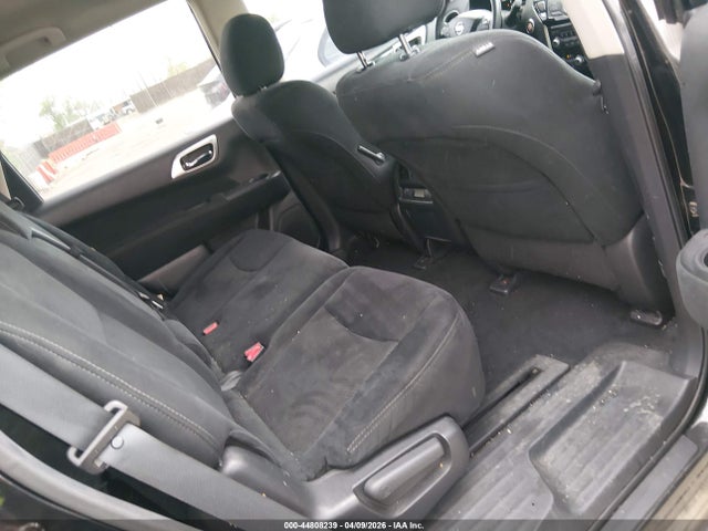 2015 Nissan Pathfinder Sv მანქანა იყიდება აუქციონზე, vin: 5N1AR2MM1FC695854, აუქციონის ნომერი: 44808239