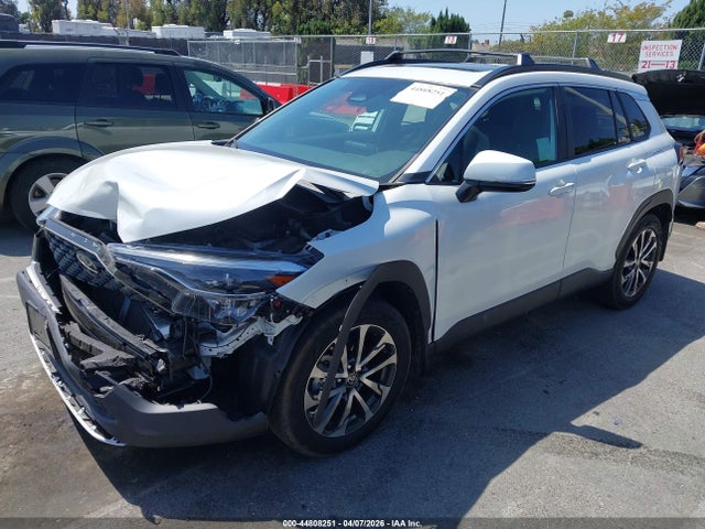 Toyota Corolla Cross Xle 2023 7MUDAAAG0PV053598 Image 2