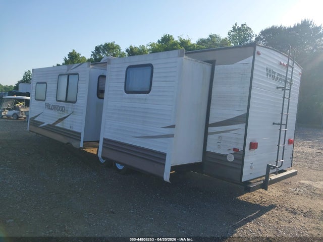 4X4TWDG2XG8800997 Forest River Other
