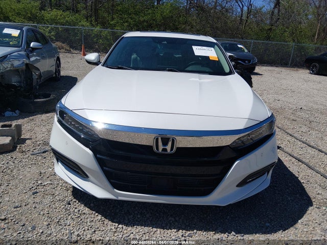 Продажа на аукционе авто 2018 Honda Accord Touring, vin: 1HGCV1F97JA045704, номер лота: 44808264