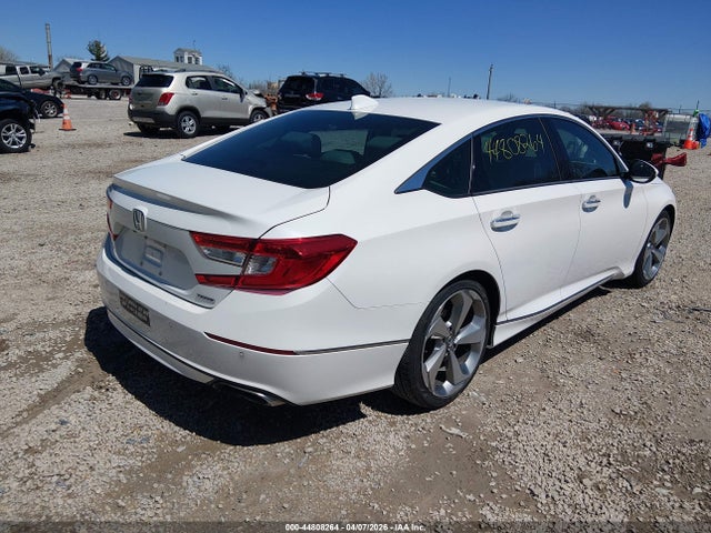Продажа на аукционе авто 2018 Honda Accord Touring, vin: 1HGCV1F97JA045704, номер лота: 44808264