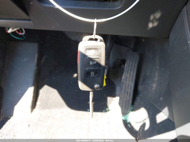 44808275 :رقم المزاد ، 3VWJP7AT6CM604698 vin ، 2012 Volkswagen Beetle 2.5l مزاد بيع