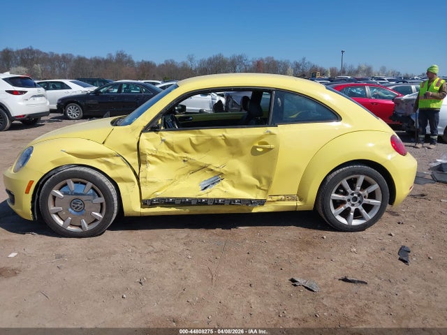 44808275 :رقم المزاد ، 3VWJP7AT6CM604698 vin ، 2012 Volkswagen Beetle 2.5l مزاد بيع
