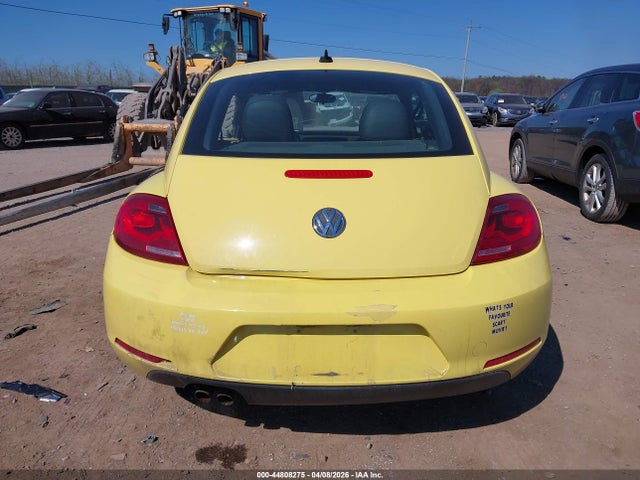 44808275 :رقم المزاد ، 3VWJP7AT6CM604698 vin ، 2012 Volkswagen Beetle 2.5l مزاد بيع