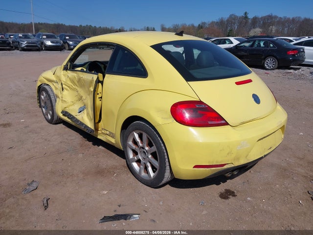 44808275 :رقم المزاد ، 3VWJP7AT6CM604698 vin ، 2012 Volkswagen Beetle 2.5l مزاد بيع