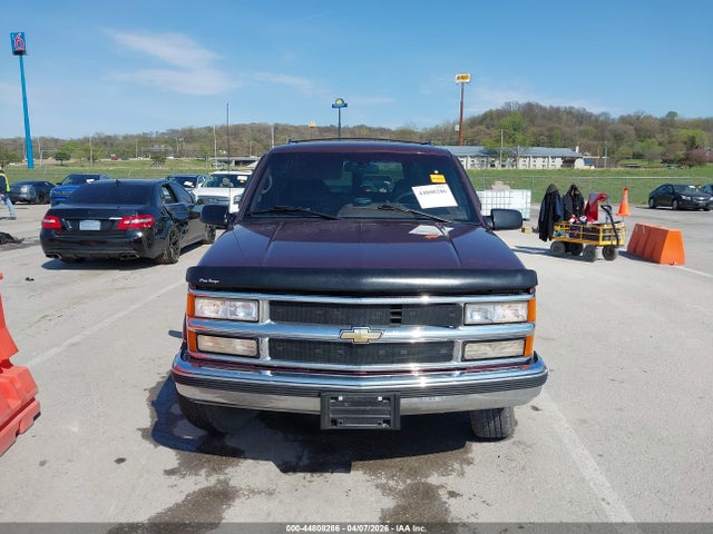 44808286 :رقم المزاد ، 3GNFK16R5TG126846 vin ، 1996 Chevrolet Suburban K1500 مزاد بيع