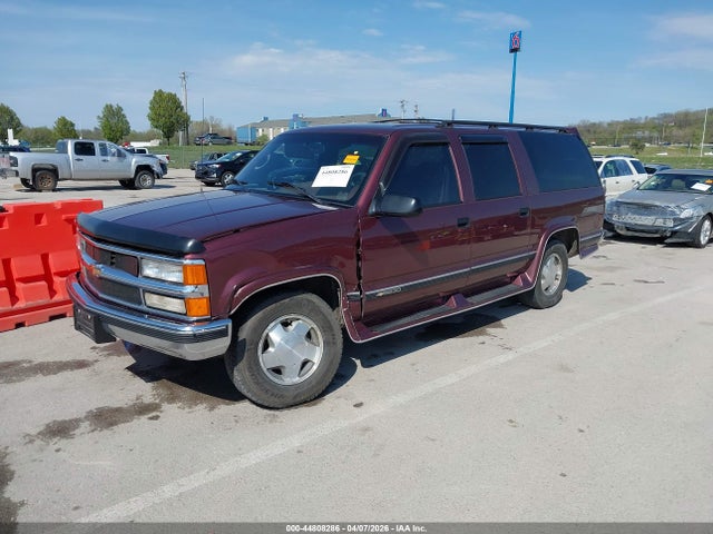 44808286 :رقم المزاد ، 3GNFK16R5TG126846 vin ، 1996 Chevrolet Suburban K1500 مزاد بيع