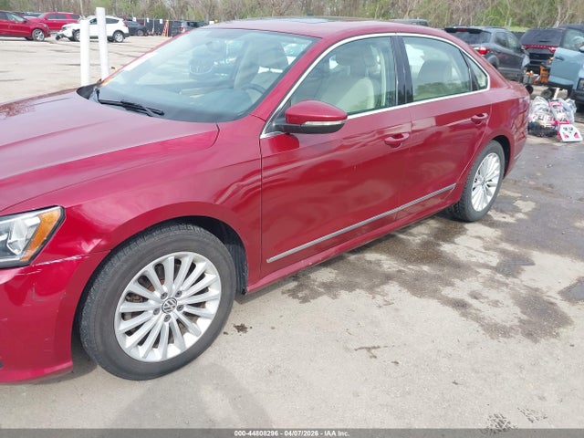 Aukcja sprzedaży 2017 Volkswagen Passat 1.8t Se, vin: 1VWBT7A38HC056308, numer aukcji: 44808296