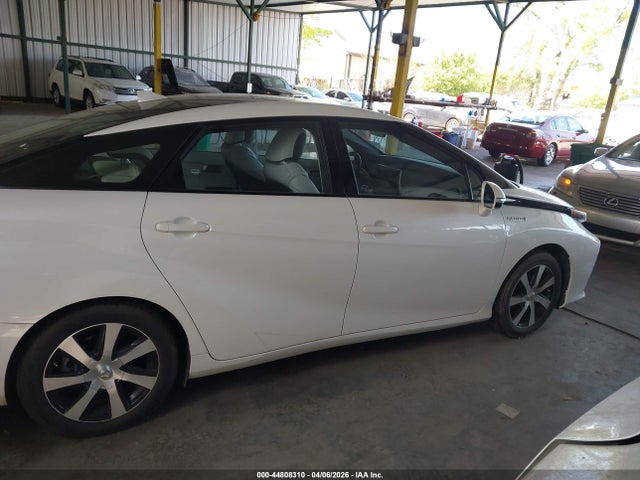 2018 Toyota Mirai მანქანა იყიდება აუქციონზე, vin: JTDBVRBD5JA004698, აუქციონის ნომერი: 44808310