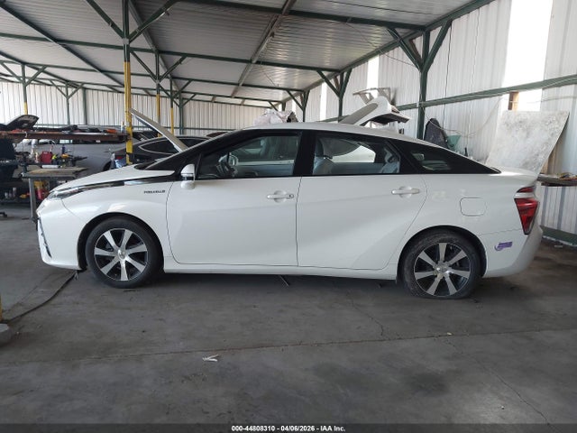 2018 Toyota Mirai მანქანა იყიდება აუქციონზე, vin: JTDBVRBD5JA004698, აუქციონის ნომერი: 44808310