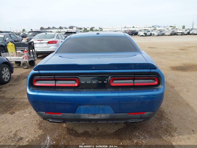 44808313 :رقم المزاد ، 2C3CDZAG1NH200099 vin ، 2022 Dodge Challenger Sxt مزاد بيع