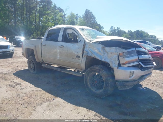 2016 Chevrolet Silverado 1500 2lt მანქანა იყიდება აუქციონზე, vin: 3GCUKREC8GG135798, აუქციონის ნომერი: 44808318