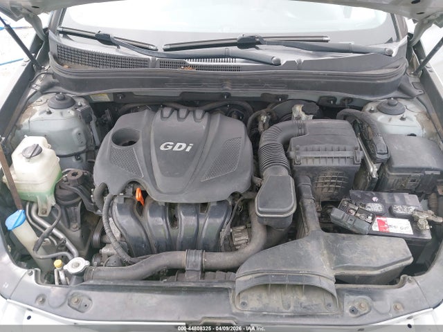 2011 HYUNDAI SONATA 5NPEB4AC5BH131768 Photo 9