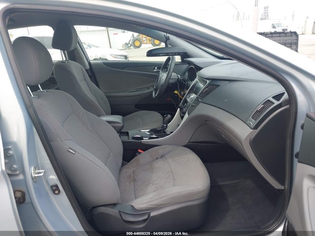 2011 HYUNDAI SONATA 5NPEB4AC5BH131768 Photo 4