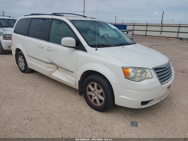 2010 CHRYSLER TOWN & COUNTRY 2A4RR8D16AR449862