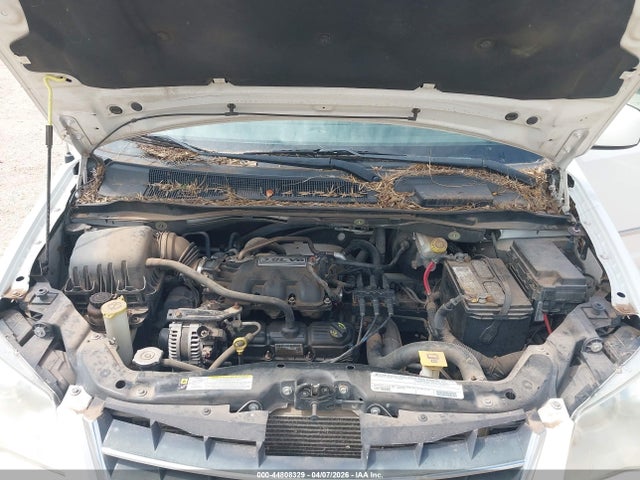 2010 CHRYSLER TOWN & COUNTRY 2A4RR8D16AR449862 Photo 9