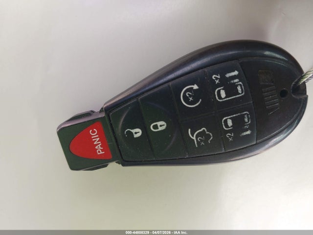 2010 CHRYSLER TOWN & COUNTRY 2A4RR8D16AR449862 Photo 10