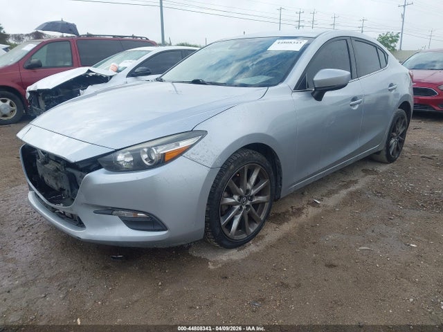 3MZBN1V36JM200458 Mazda Mazda3 Touring