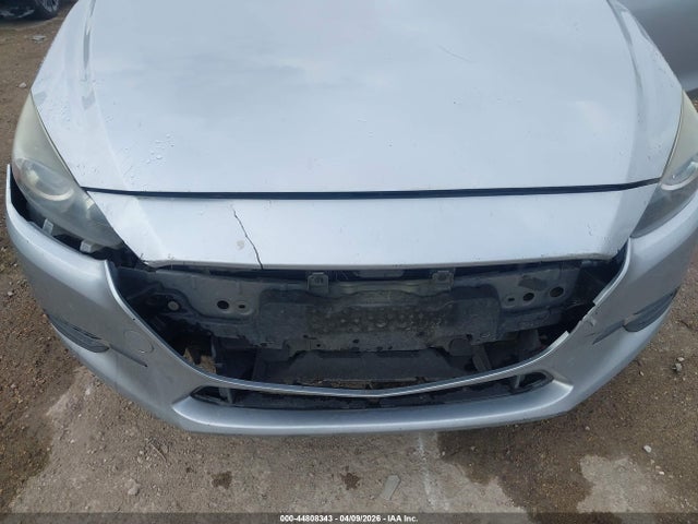 3MZBN1V36JM200458 Mazda Mazda3 Touring