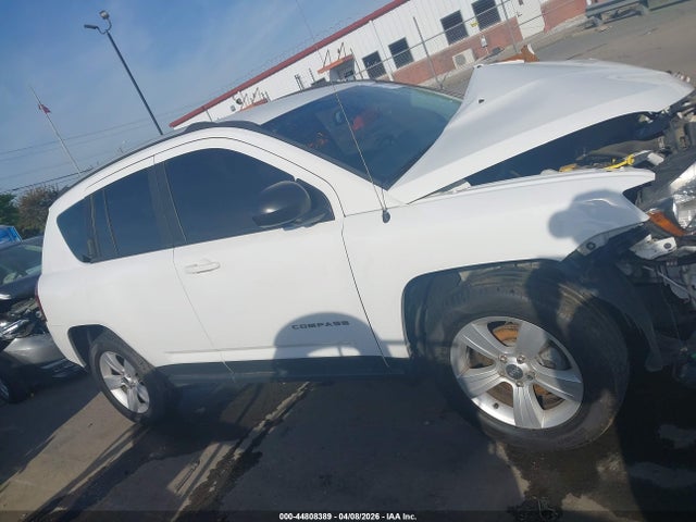Продаж на аукціоні авто 2017 Jeep Compass Sport 4x4, vin: 1C4NJDBB6HD190111, номер лоту: 44808389