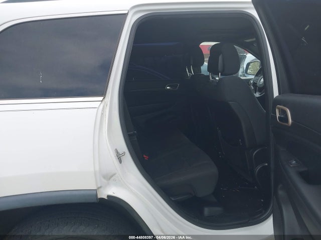 Продаж на аукціоні авто 2015 Jeep Grand Cherokee Laredo, vin: 1C4RJFAGXFC650142, номер лоту: 44808397