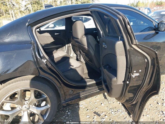 Продажа на аукционе авто 2016 Dodge Charger Sxt, vin: 2C3CDXHG8GH218869, номер лота: 44808433