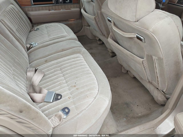 Продажа на аукционе авто 1988 Oldsmobile 98 Regency Brougham, vin: 1G3CW51C6J4344606, номер лота: 44808443