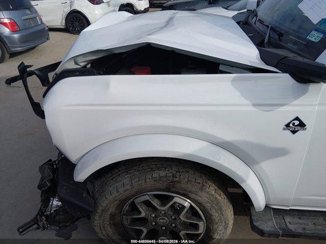 Aukcja sprzedaży 2024 Ford Bronco Outer Banks, vin: 1FMDE8BH7RLB53132, numer aukcji: 44808445