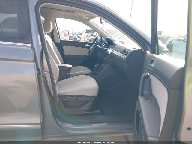 44808462 :رقم المزاد ، 3VV2B7AX2LM070769 vin ، 2020 Volkswagen Tiguan 2.0t Se/2.0t Se R-line Black/2.0t Sel مزاد بيع