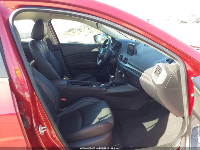 44808470 :رقم المزاد ، 3MZBN1V3XJM203704 vin ، 2018 Mazda Mazda3 Touring مزاد بيع