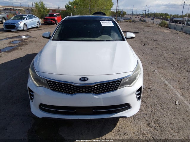 2016 Kia Optima Sxl Turbo მანქანა იყიდება აუქციონზე, vin: 5XXGV4L24GG120476, აუქციონის ნომერი: 44808475