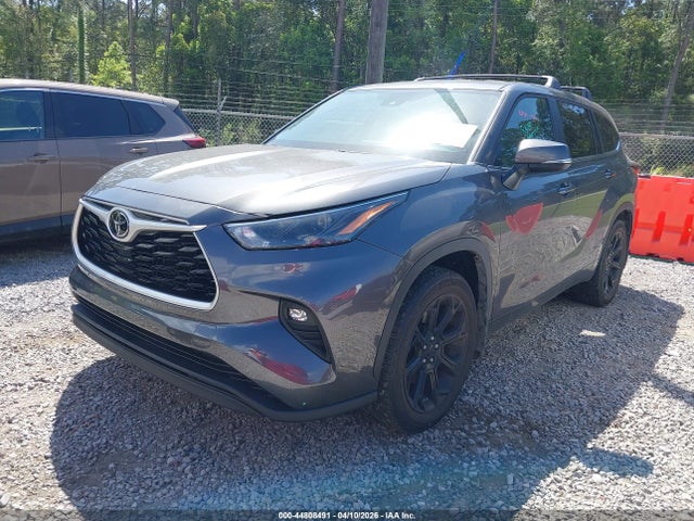 Toyota Highlander Le 2024 5TDKDRAH8RS536162 Image 2