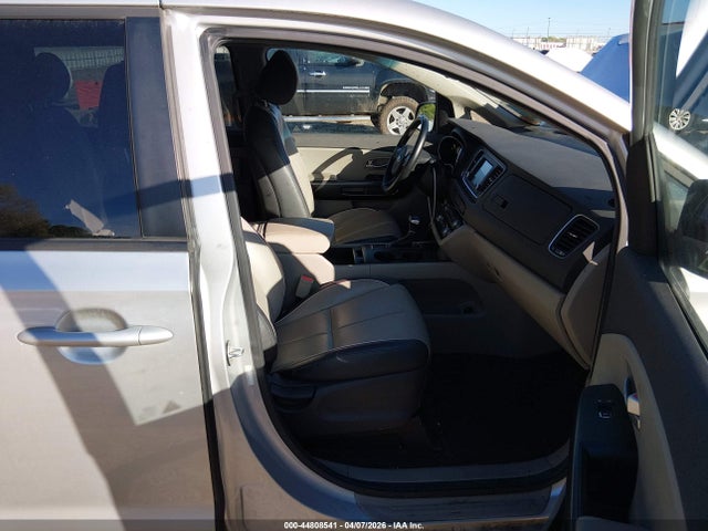 Продаж на аукціоні авто 2017 Kia Sedona Lx, vin: KNDMB5C16H6312295, номер лоту: 44808541