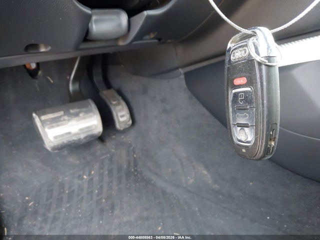 Продажа на аукционе авто 2013 Audi Rs 5 4.2, vin: WUAC6AFRXDA900981, номер лота: 44808563