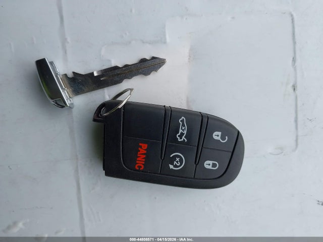 44808571 :رقم المزاد ، 2C3CDXJG3PH536652 vin ، 2023 Dodge Charger Sxt Awd مزاد بيع